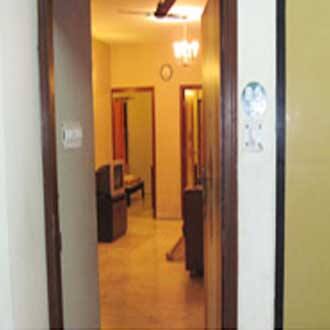 Mirchi Bite Service Apartment (B6-3-4), Kolkata 4